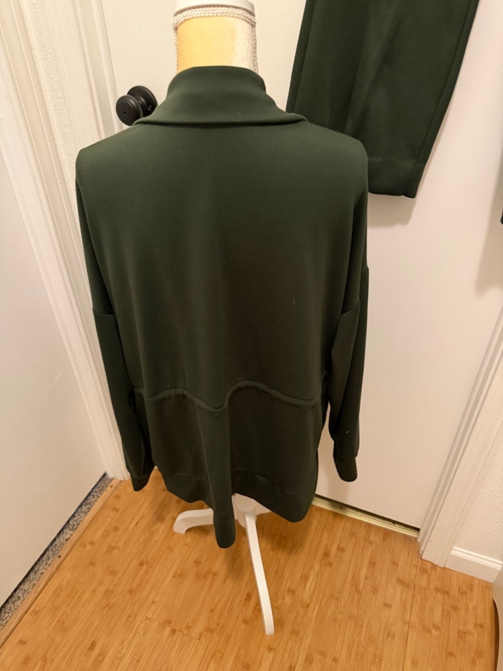 Women’s Forest Green Straight Leg Pants with Matching Zip Jacket Set - Picture 2 of 2
